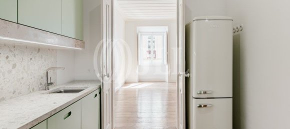 3 bedrooms Apartment in Lisbon, Portugal No. 136098 10