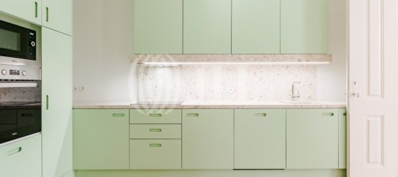 3 bedrooms Apartment in Lisbon, Portugal No. 136098 9