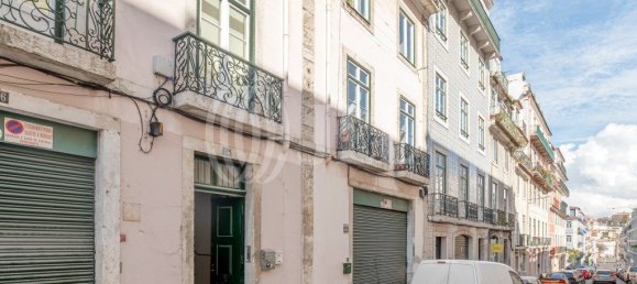 3 bedrooms Apartment in Lisbon, Portugal No. 136098 25