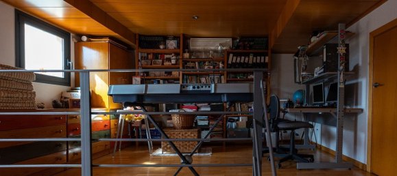 4 Schlafzimmer Haus in Figueres, Spain, Nr. 113578 9