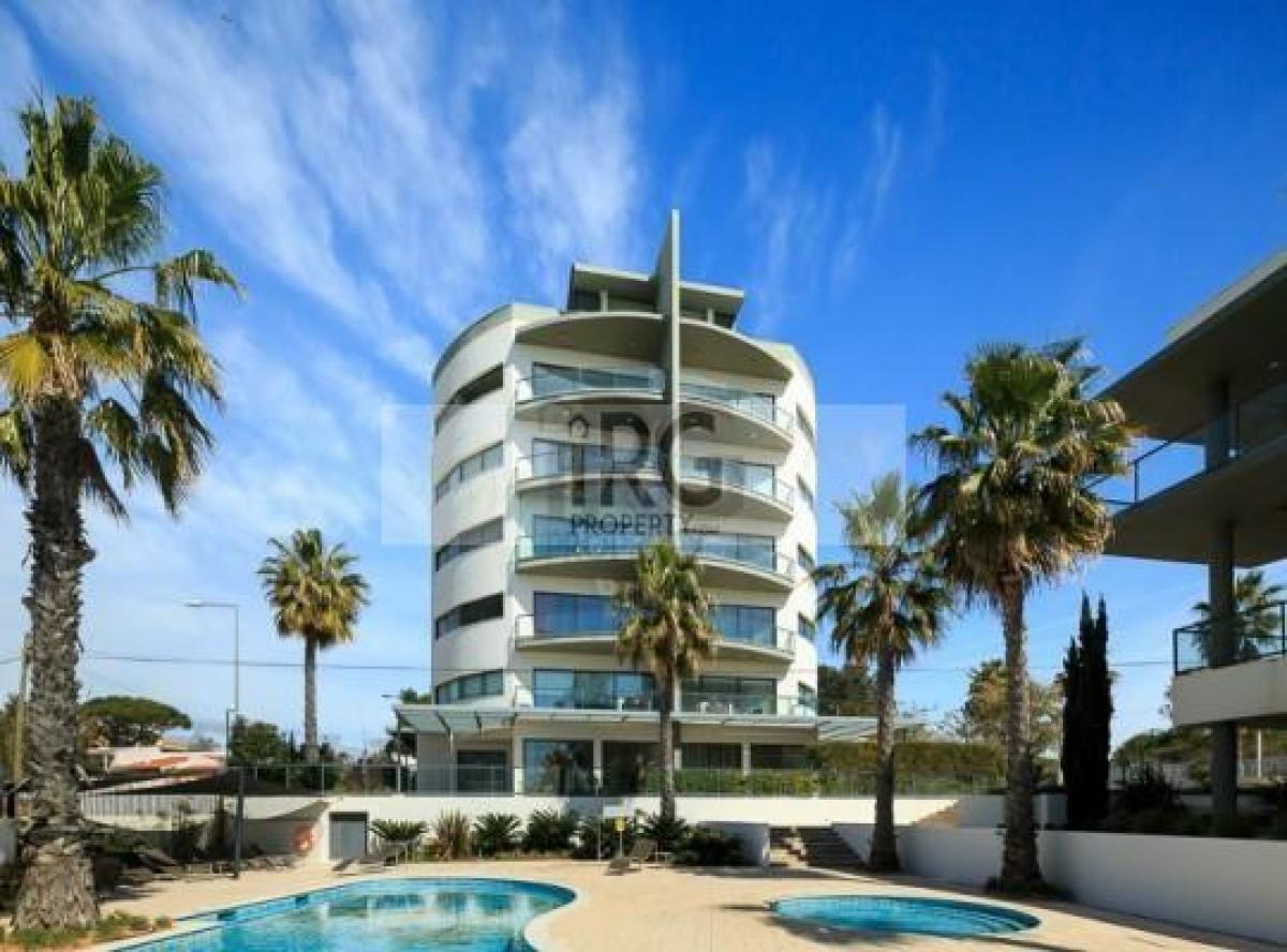 3 bedrooms Apartment in Quarteira, Portugal No. 3189