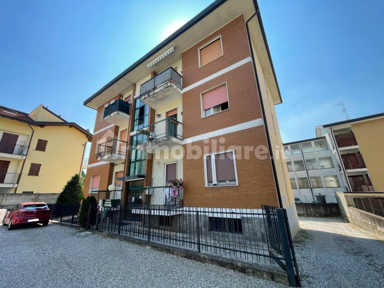 2 chambres Appartement à Cuggiono, Italy No. 333435