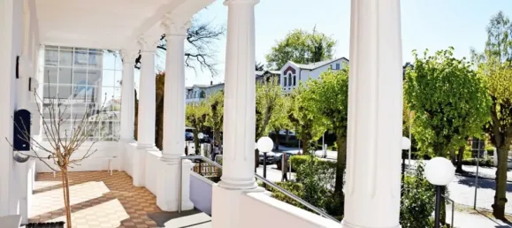 Вилла с 44 комнатами в Передняя Померания-Рюген, Германия № 134274 7