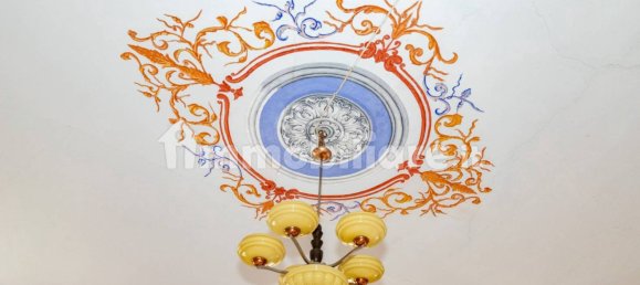 Здание с 5 комнатами в Рандаццо, Италия № 156870 4