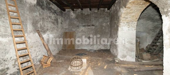 Здание с 5 комнатами в Рандаццо, Италия № 156870 47