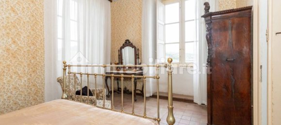 Здание с 5 комнатами в Рандаццо, Италия № 156870 35