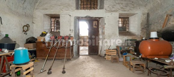 Здание с 5 комнатами в Рандаццо, Италия № 156870 29