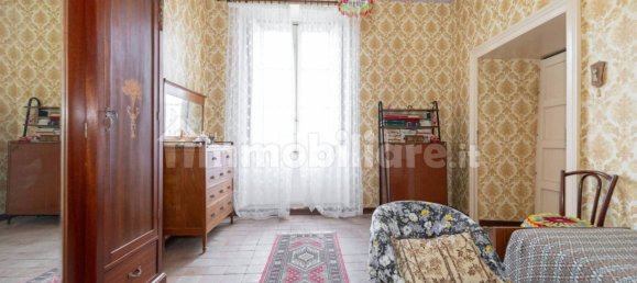 Здание с 5 комнатами в Рандаццо, Италия № 156870 8