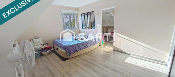3 bedrooms House in Chauny, France No. 42400 8