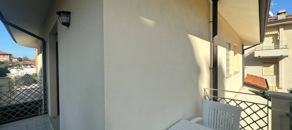 6-Zimmer Villa in Camaiore, Italy, Nr. 261580 3