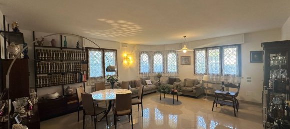 6-Zimmer Villa in Camaiore, Italy, Nr. 261580 2