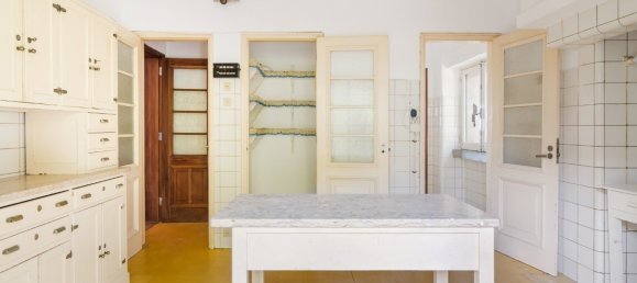 7 bedrooms Villa in Cascais, Portugal No. 53233 9