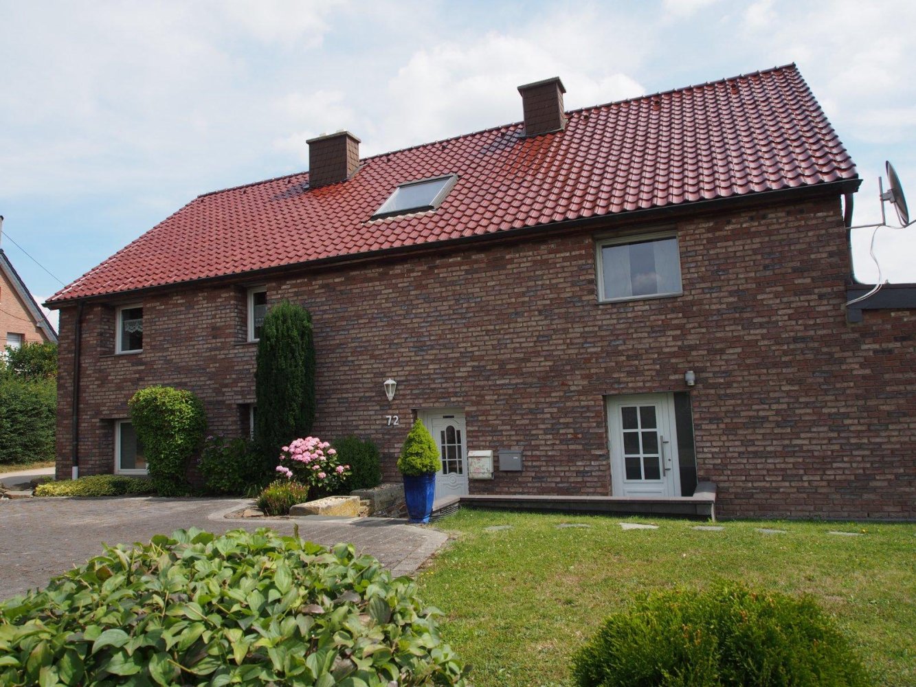 6 chambres Maison de ville à Duren, Germany No. 313038