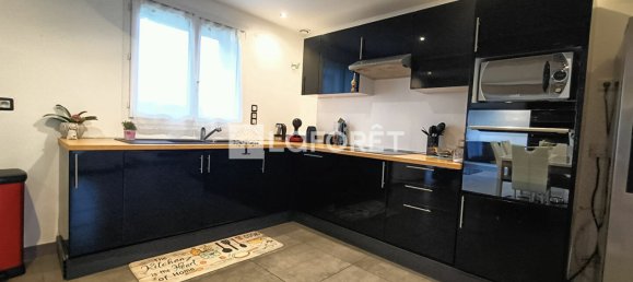 Casa T5 em Gasville-Oiseme, France N.º 56087 3