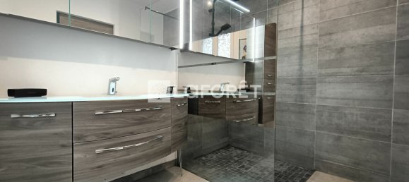 Casa T5 em Gasville-Oiseme, France N.º 56087 5