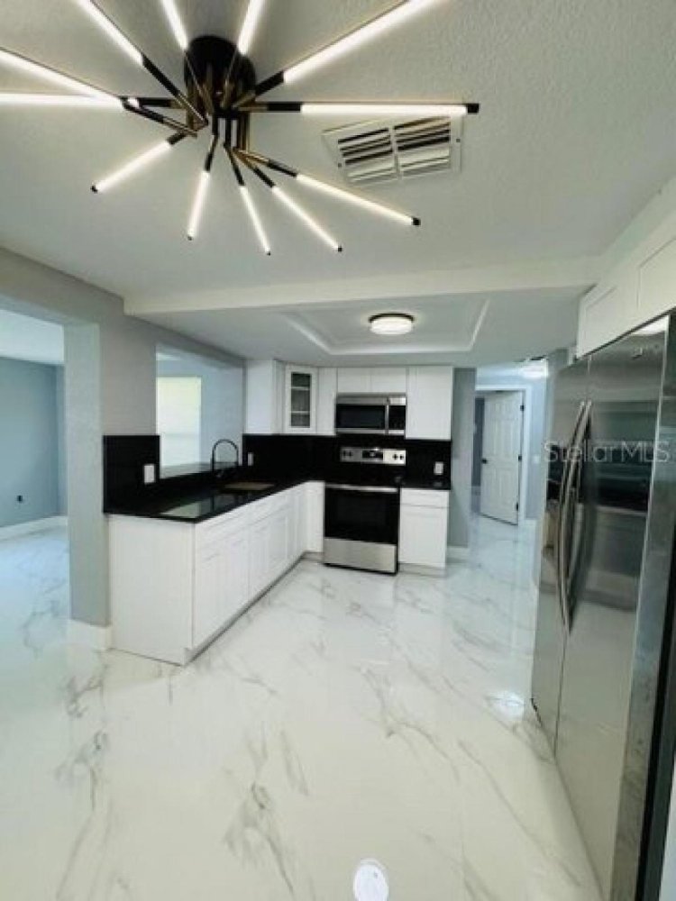 3 bedrooms House in Port Richey, USA No. 402245