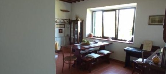8 rooms House in Vicchio, Italy No. 232741 5
