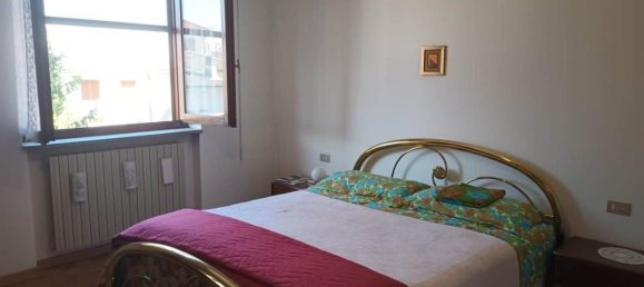 3غرفة شقة في Crema, Italy رقم 39449 8