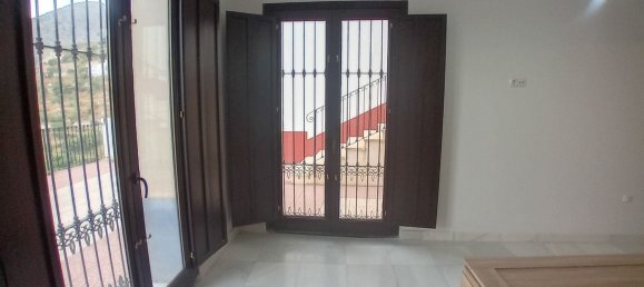 Apartamento de 3 dormitorios en Vélez-Blanco, Spain No. 158580 11