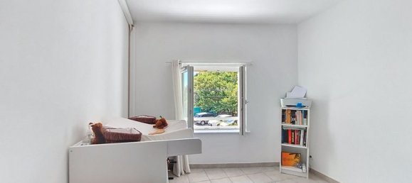 Adosado de 3 dormitorios en Marseille, France No. 310072 6