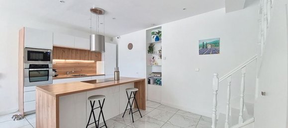 Adosado de 3 dormitorios en Marseille, France No. 310072 3