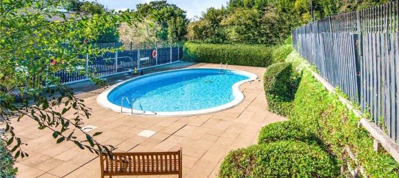 2 Schlafzimmer Wohnung in Croydon, United Kingdom, Nr. 7998 2