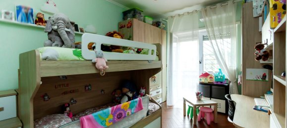 3 rooms Apartment in Rome, Italy No. 93881 9