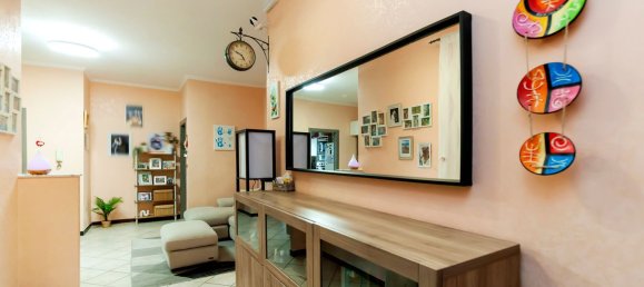 3 rooms Apartment in Rome, Italy No. 93881 7