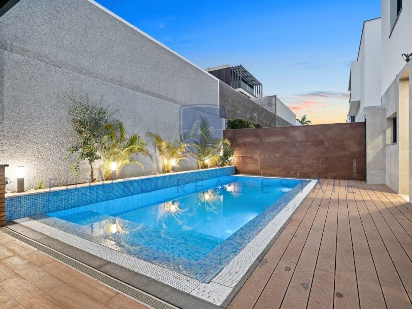 3 bedrooms House in Funchal, Portugal No. 25088