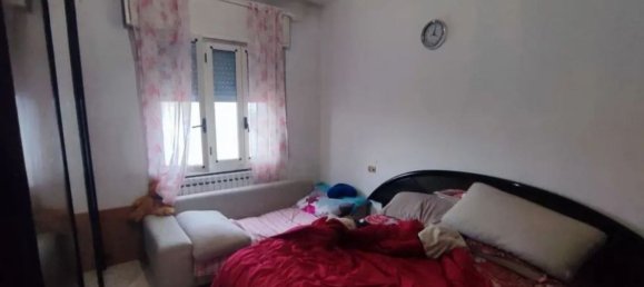 3-salle Appartement à Solaro, Italy No. 60644 7