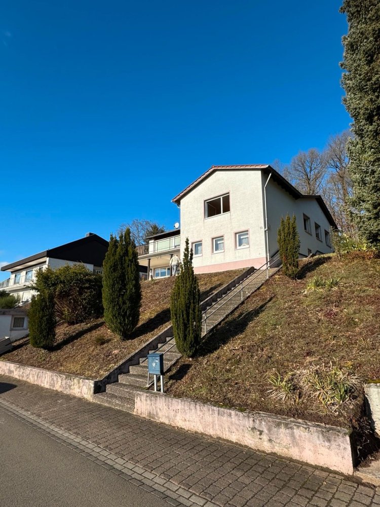 3 غرف نوم تاون هاوس في Kaiserslautern, Germany رقم 220590