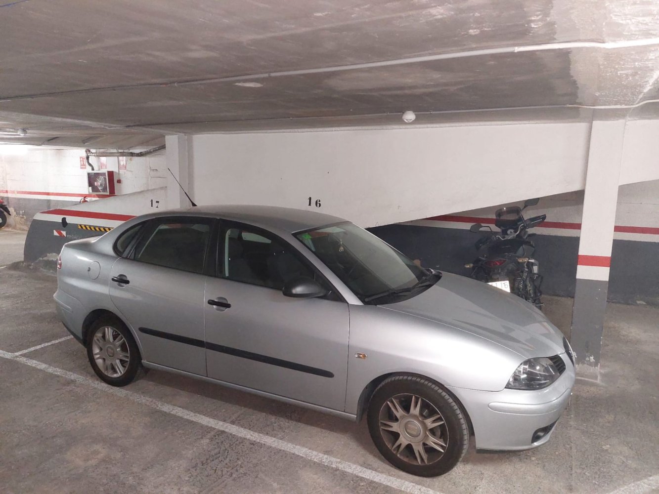 Гараж 15м² в Орта-Гинардо, Испания № 163605