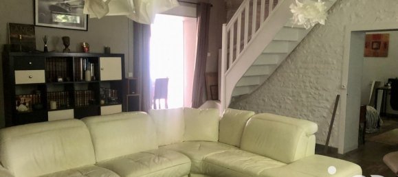 3 bedrooms House in Ourouer-les-Bourdelins, France No. 257081 5