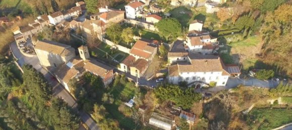 Studio in Capannori, Italy No. 1547 6