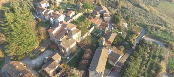 Studio in Capannori, Italy No. 1547 8