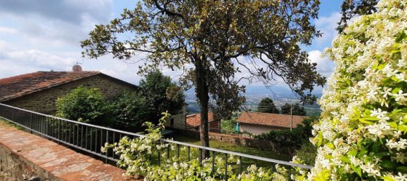 Studio in Capannori, Italy No. 1547 11