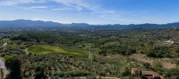 Studio in Capannori, Italy No. 1547 2