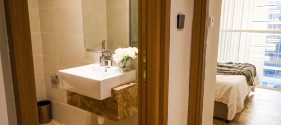 4 bedrooms Townhouse in Rukan, UAE No. 8731 3