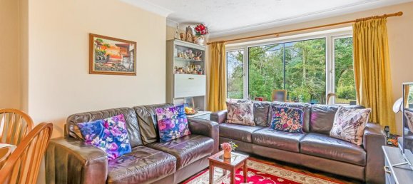 2 bedrooms Maisonette in Feltham, United Kingdom No. 9825 10