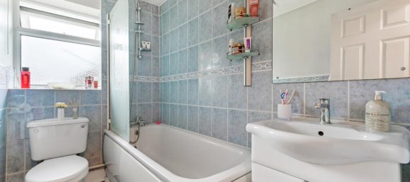 2 bedrooms Maisonette in Feltham, United Kingdom No. 9825 17