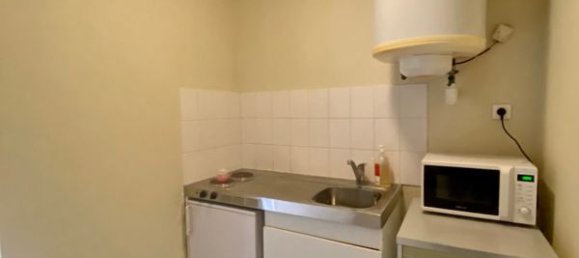 73m² Office in Athis-Mons, France No. 180354 9