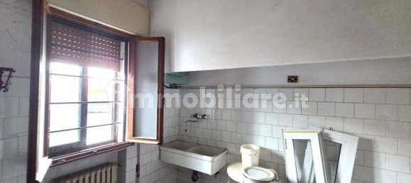 5 rooms Commercial property in Piove di Sacco, Italy No. 267462 3