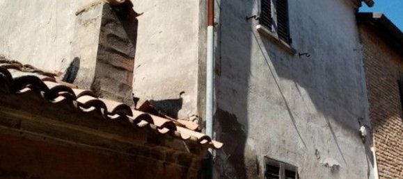 Дом с 4 комнатами в Терре Ровереше, Италия № 113343 5