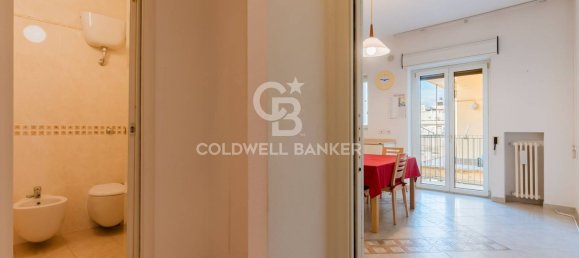 Apartamento de 4 divisões em Bari, Italy N.º 63551 20