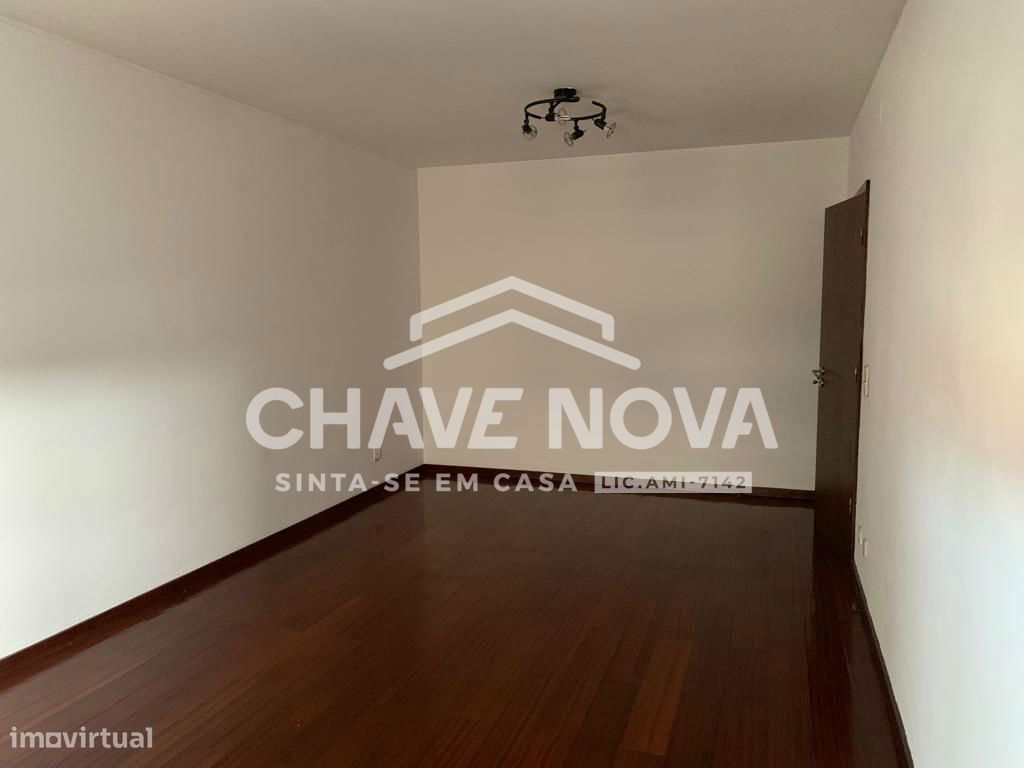 Квартира с 2 спальнями в Вила Нова ди Гая, Португалия № 337748