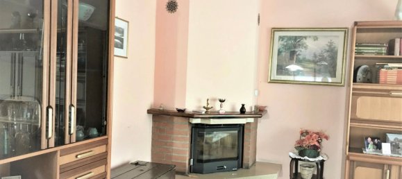 7 rooms House in Veronella, Italy No. 221014 4