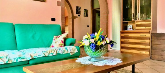 7 rooms House in Veronella, Italy No. 221014 2