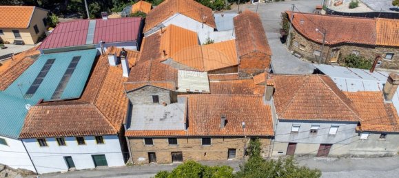 3 bedrooms House in Agueda, Portugal No. 187885 2