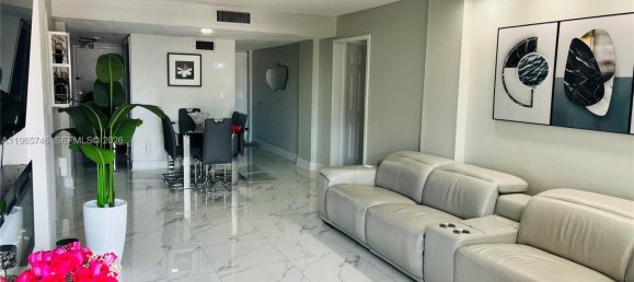 3 Schlafzimmer Gewerbliche Immobilien in Miami, USA, Nr. 615622 28