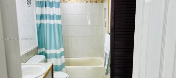 3 Schlafzimmer Gewerbliche Immobilien in Miami, USA, Nr. 615622 19